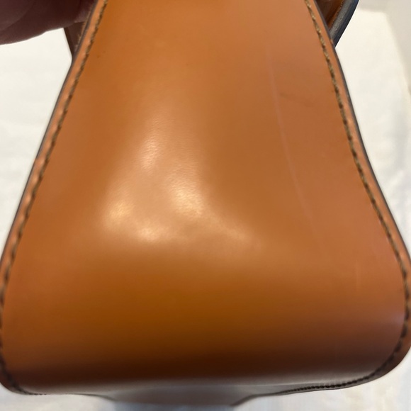 Montano New York - Simulated Leather Shoulder Bag Tan With Suede Insert - Picture 5 of 10